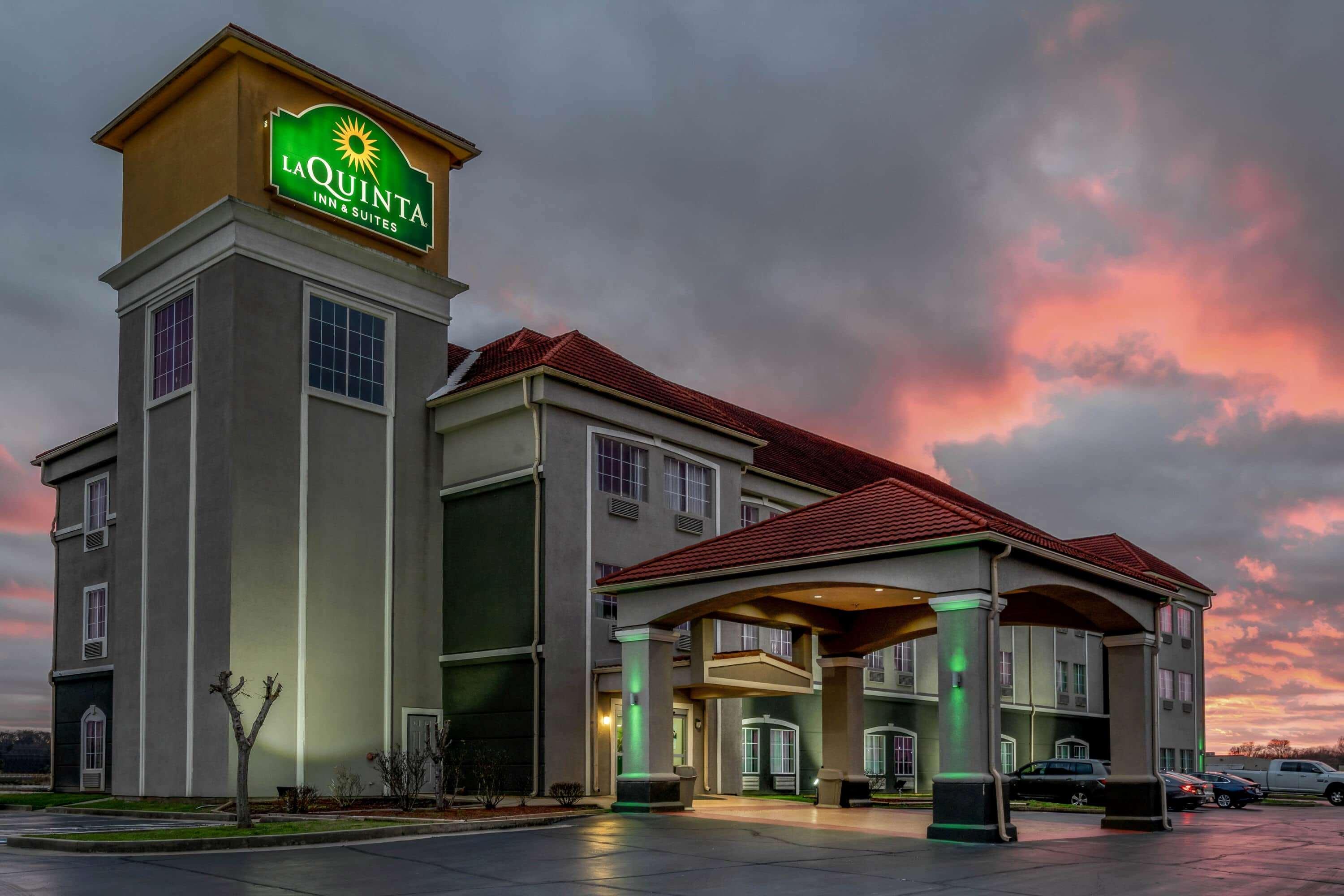 La Quinta By Wyndham Canton Ms Exterior photo